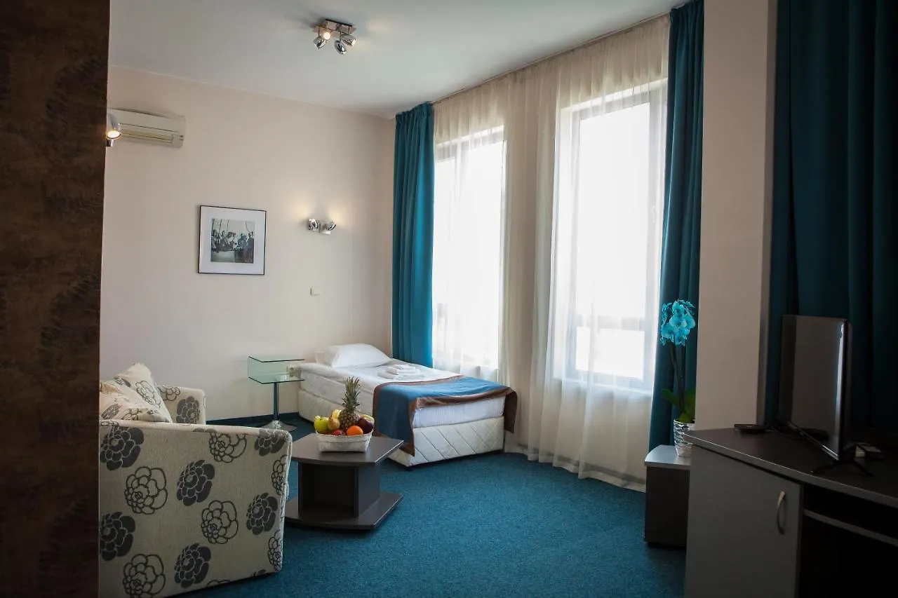 Family Hotel Opera - Former City Mark Hotel Varna