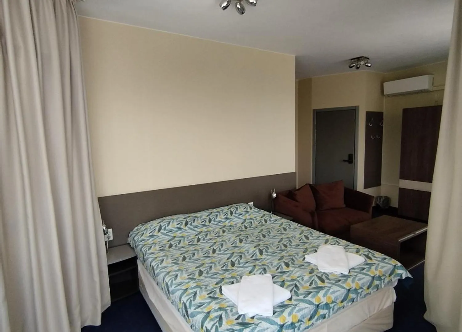 Family Hotel Opera - Former City Mark Hotel Varna